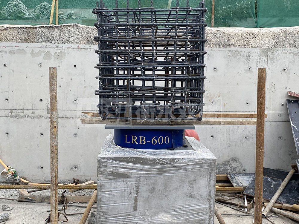 建筑高阻尼铅芯橡胶隔震支座厂家